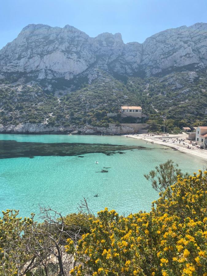 Vaste Et Charmant Loft Climatise Au Coeur De Marseille Kültér fotó